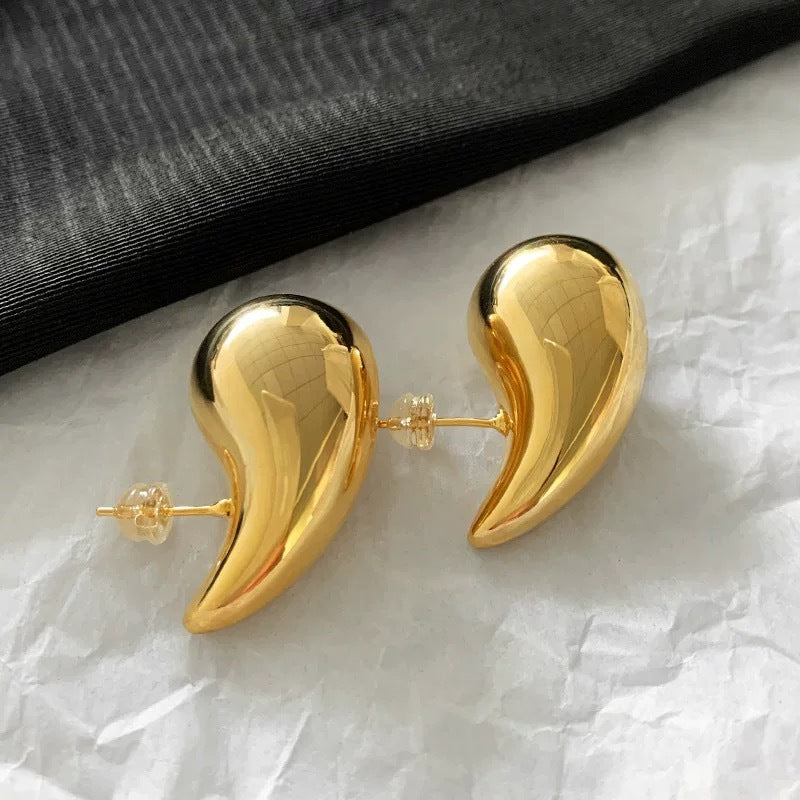 Hollow Water Drop Earrings for Women