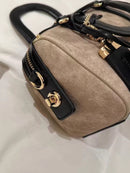 Versatile and fashionable crossbody bag