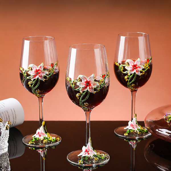 Enamel-colored red wine cup set