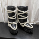 Warm-weather snow boots