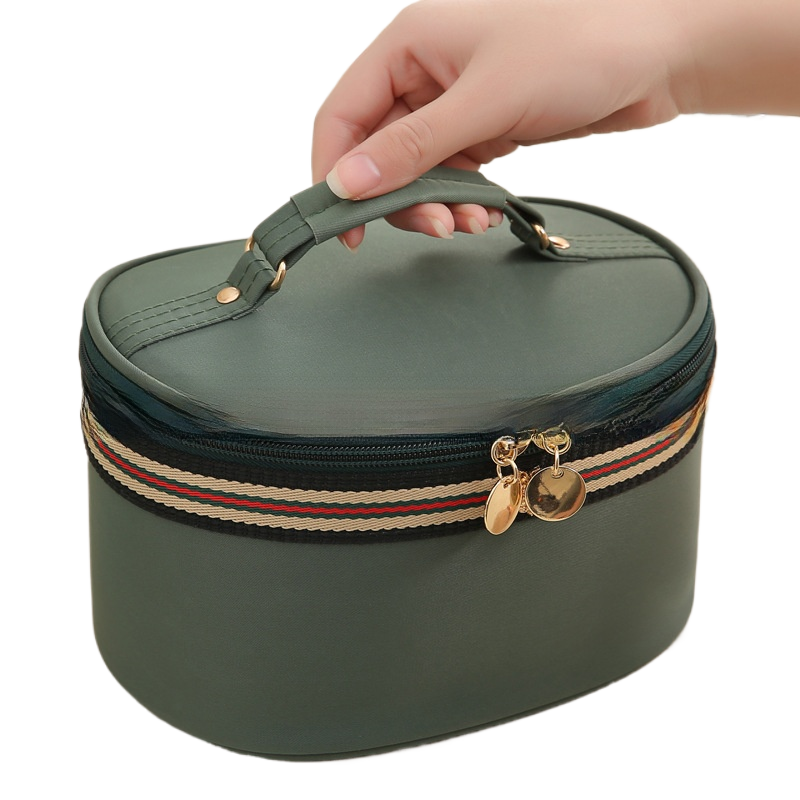 Large-capacity portable makeup case