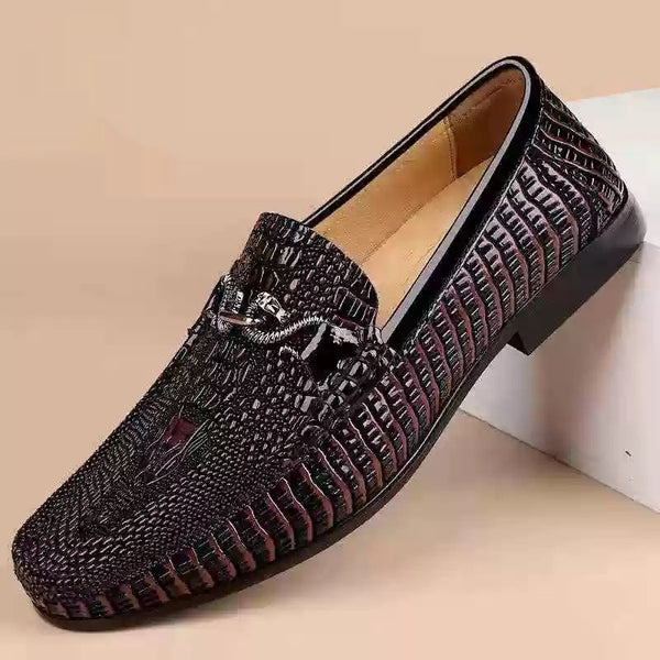 Slip-on Snake Pattern Embossed Leather Flat Driving Casual Leather Shoes