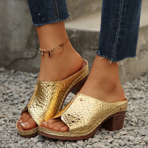 شبشب نسائي مفتوح من الأمام بمقاس كبير، صندل بكعب إسفيني