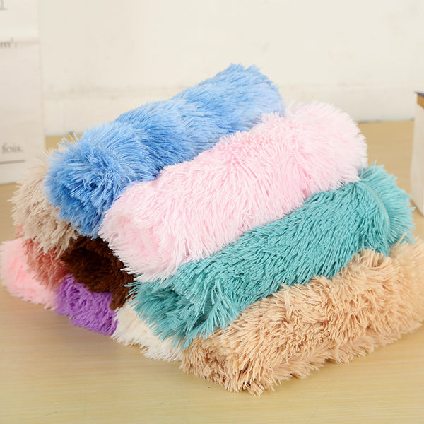 Plush Pet Blanket for Dogs and Cats, Warm Long Hair Indoor Bed Mat