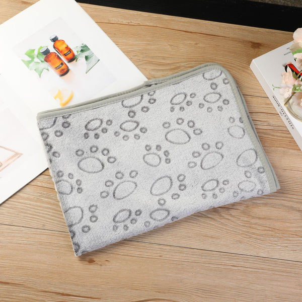 Soft Flannel Pet Blanket for Dogs and Cats