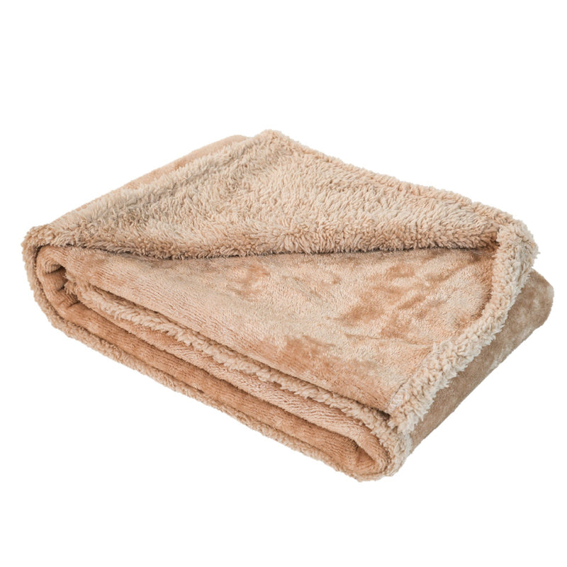 Waterproof and urine-proof pet blanket