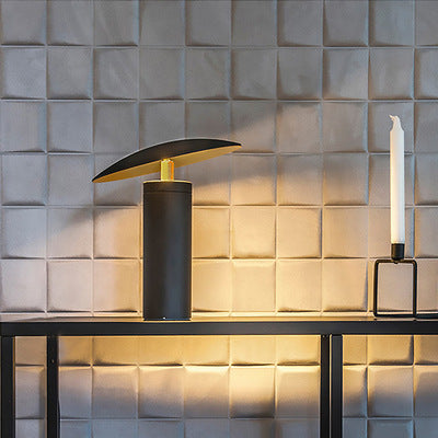 Nordic minimalist decorative lamp