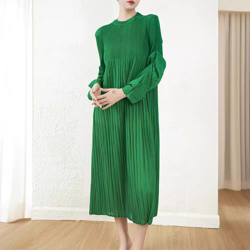 Korean Style Long Sleeve Loose Pleated Skirt