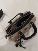 Versatile and fashionable crossbody bag