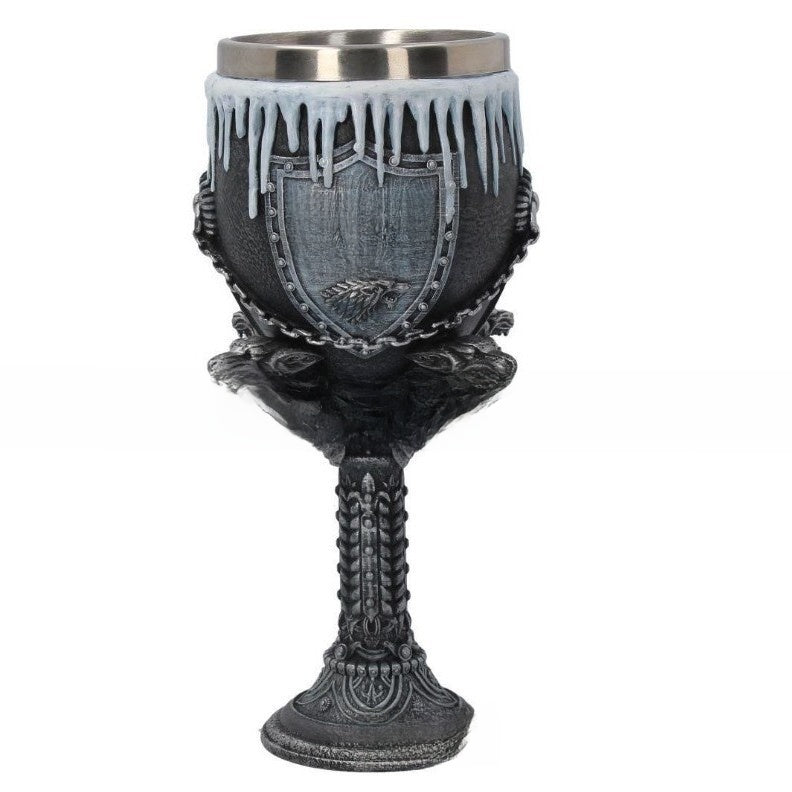 Three-dimensional engraved beer mug