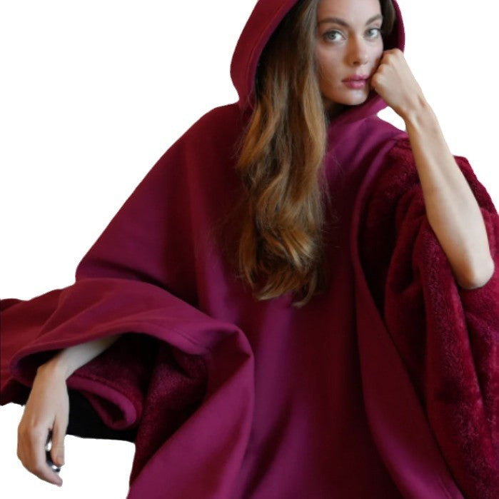 Loose-fitting hooded buttoned cape