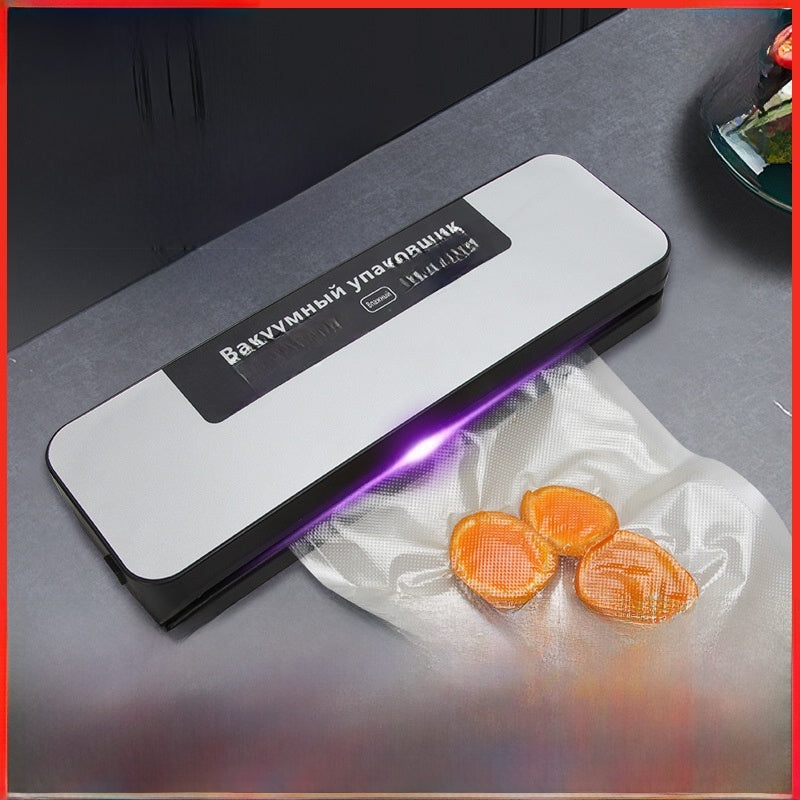 Fully automatic vacuum sealing machine
