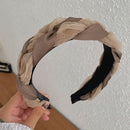 Black Large Intestine High-grade Satin Pleated Headband