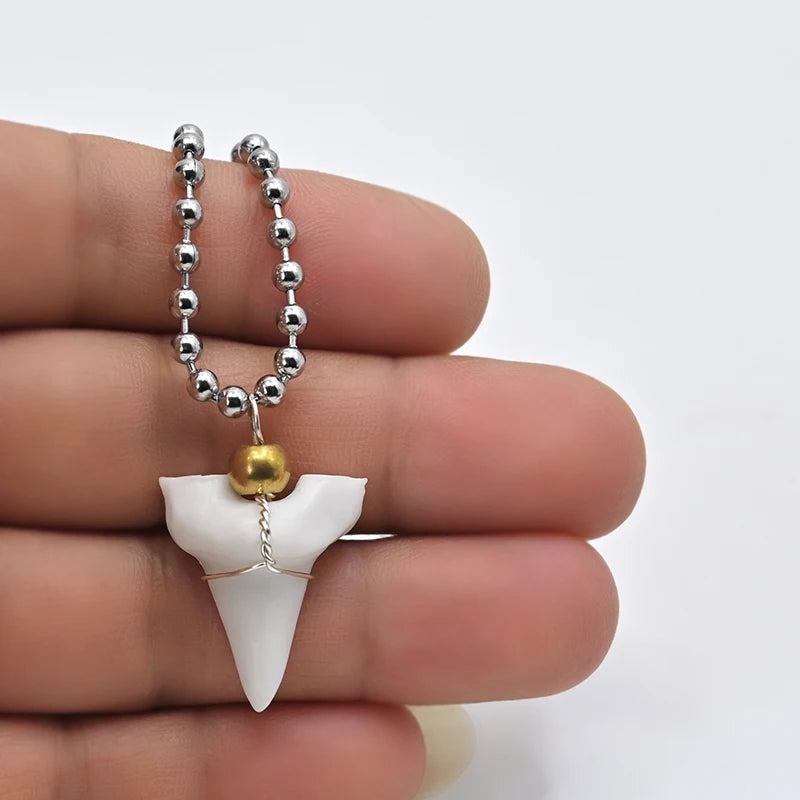 1PC Hawaii Surfer Jewelry Handmade Imitation Shark Teeth Pendant Stainless steel bead chain bone Choker WoMen's Men's Necklace