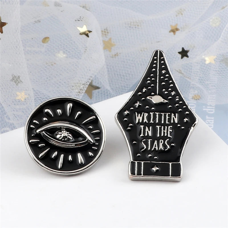 Black Dark Style Pins Pen Eyes Round Enamel Brooch Punk Cool Lapel Pin Custom Button Badge Fashion Jewelry Gifts For Friends Men