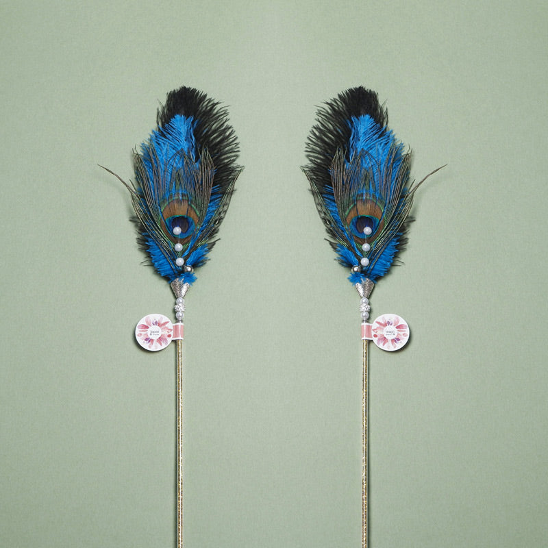 Ostrich Feather Cat Teaser Feather Fairy with Bell Kittens Cat Toy Self-Hi Relieving Stuffy Handy Gadget Cat Bite-Resistant Long Brush Holder