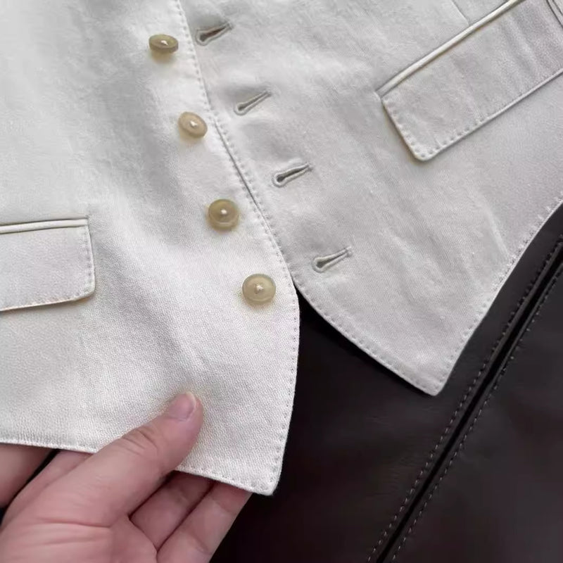 طقم مكون من قطعتين من القطن والكتان بتصميم عصري، مع سترة وبنطلون واسع الساق