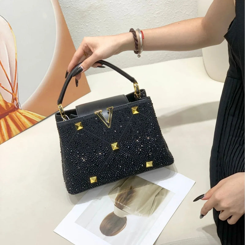 2024 Luxury Top Designer Diamonds Leather Rivets Women's Handbags Ladies Fashion Shoulder Crossbody Bag New Evening Shell Bag