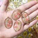 12Pcs Oval Pressed Flat Epoxy Real Dried Flower Resin Charms Hibiscus Plum Daisy Rose Petal Pendant for Jewelry Making Findings