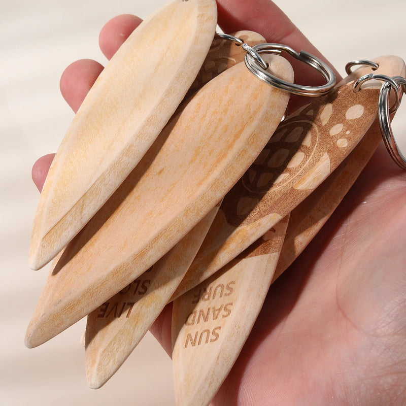 7 pieces a set wooden Surfboard Keychains Fun Key Chains Beach Party Favor Purse Backpack Keychain Mini Surfboard Pendant
