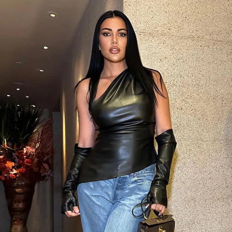 سترات نسائية بدون أكمام من الجلد من High Street برقبة مائلة وسحاب وأكمام من البولي يوريثان موضة خريف 2024، سترات نسائية بحافة ضيقة وقصيرة