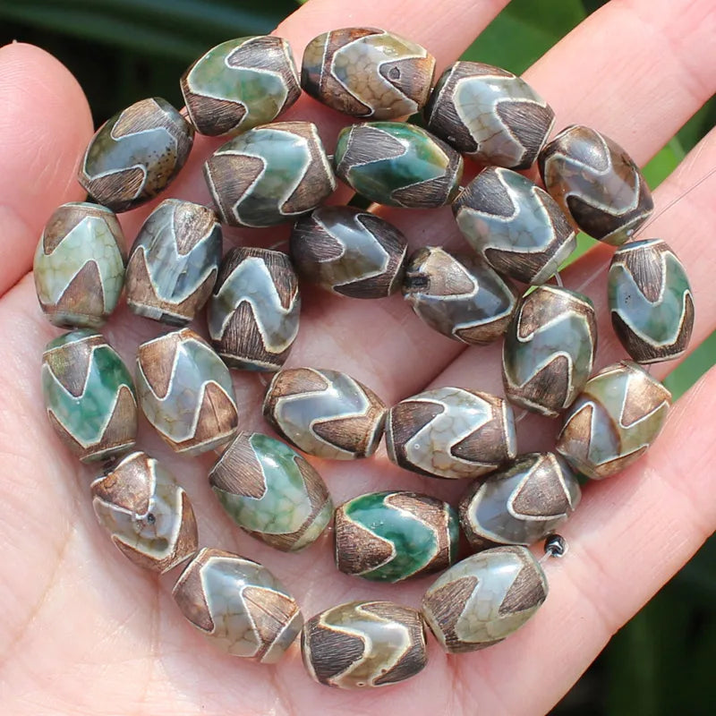 8pcs ,10x14mm Natural Green Agate Ancient Tibet Dzi beads, Many patterns, For DIY Jewelry making !