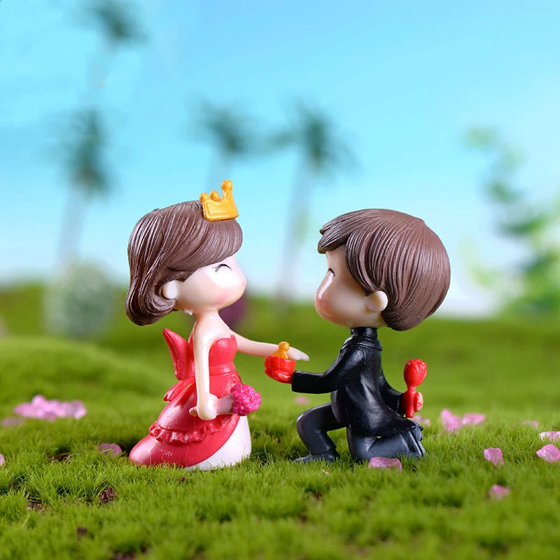 Miniature Fairy Garden Accessories Cute Kawaii Lovers Ornament Statue Figurines Home Garden Landscape Dollhouse Terrarium Decor