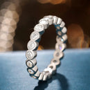 Huitan Exquisite Cubic Zirconia Rings for Women Full Paved Round CZ Silver Color Fashion Promise Rings Versatile Girls Jewelry