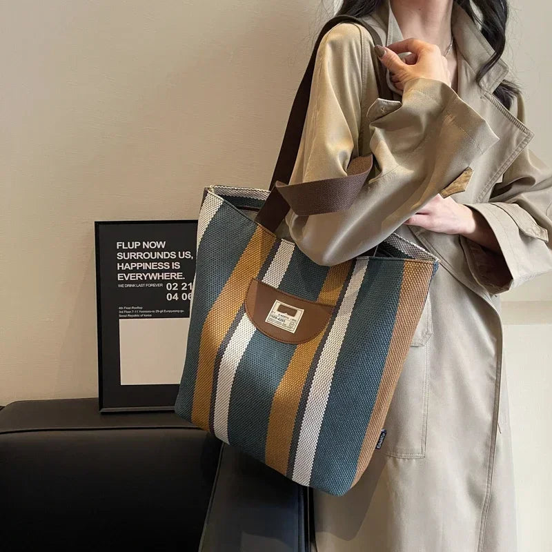 Casual Striped Canvas Zipper Large Capacity Shoulder Bags 2025 High Quality Sense of Luxury Color Matching Handbags for Women