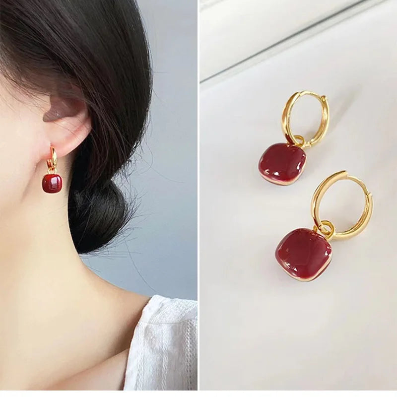 Korean Fashion Sweet Cute Heart Square Dangle Geometric Earrings for Women Green White Temperament Earrings Party Jewelry Gifts