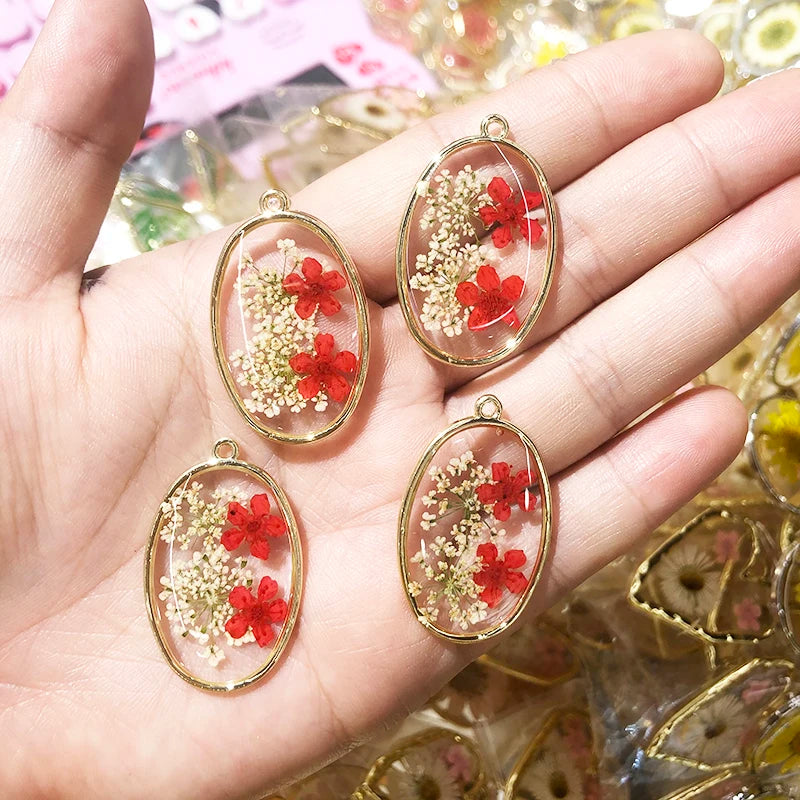 12Pcs Oval Pressed Flat Epoxy Real Dried Flower Resin Charms Hibiscus Plum Daisy Rose Petal Pendant for Jewelry Making Findings