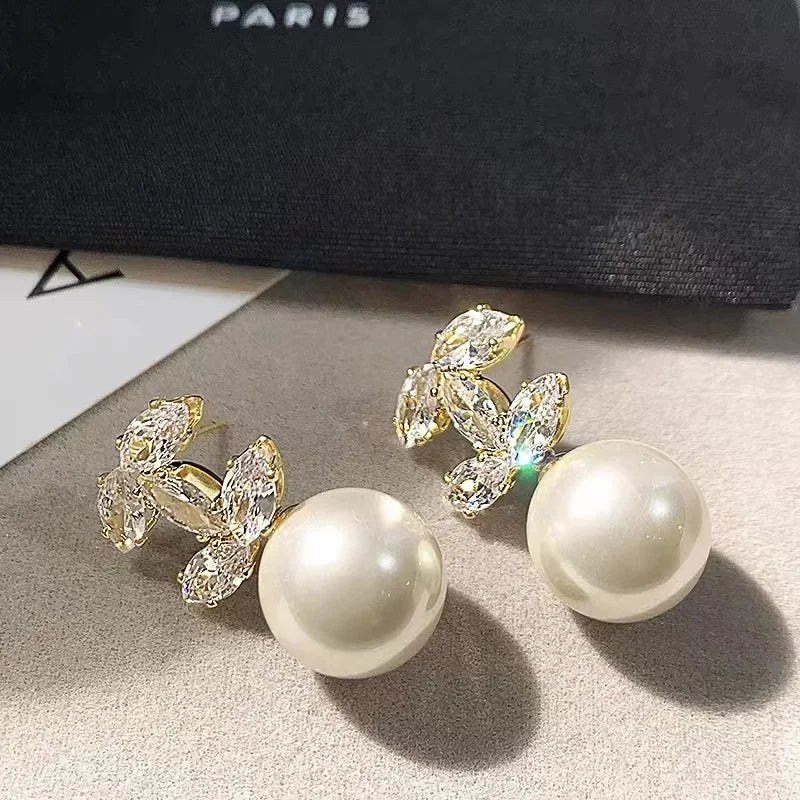 Fashion Trendy Cubic Zirconia Pearl Chic Earrings for Women Advanced Sense Shiny Letter Dangle Earrings Elegant Jewelry Gifts