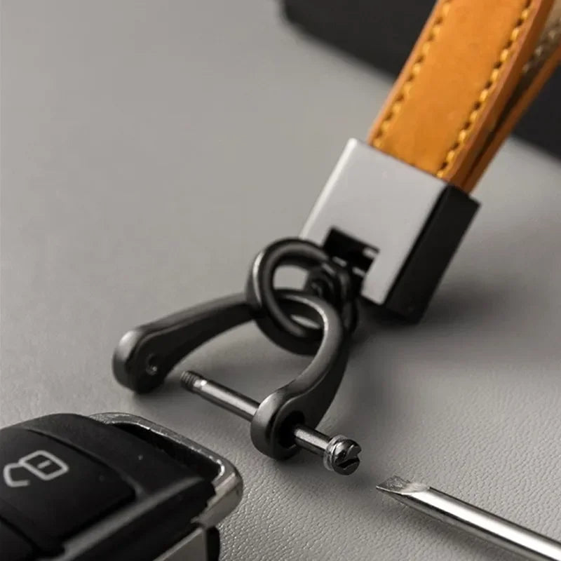Car Key Chain Luxury Genuine Leather Keychain Pure Color Buckle Key Ring Car Accessories Gift Car Keychain