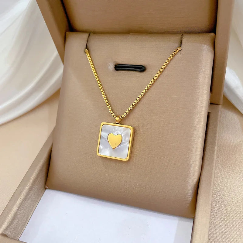 MEYRROYU 316L Stainless Steel Necklace Golden Butterfly Heart Cheetah Pendant Clavicle For Women Gift Jewelry Accessories Bijoux