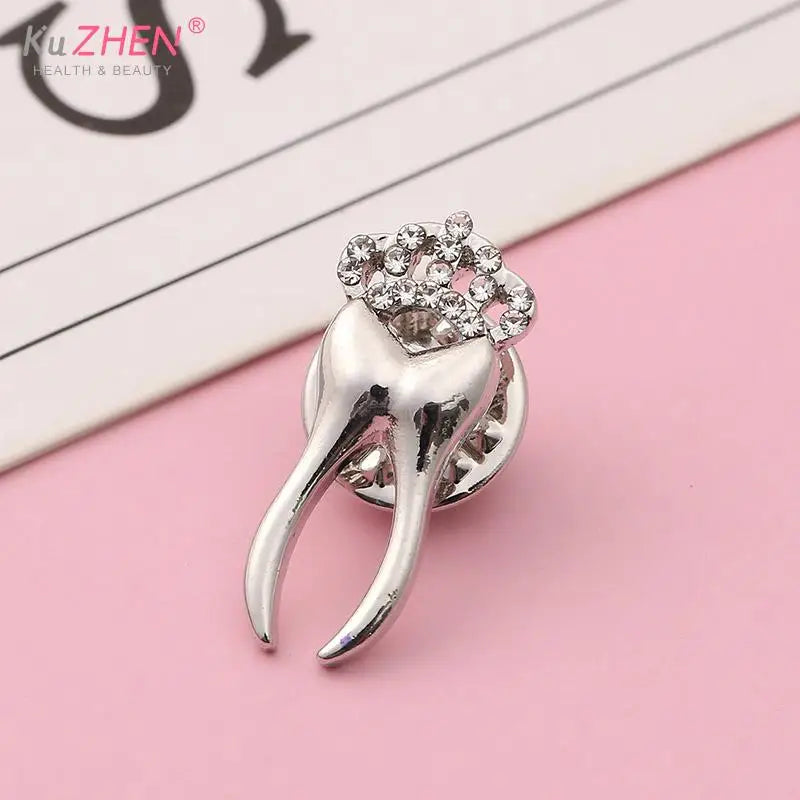 Cartoon Brooch Dentist Badge Brooch Tooth And Toothbrush Enamel Tooth Brooches For Dentist Clothes Decoration Accessories Gift