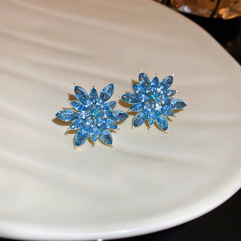 Exaggerated Luxury Crystal Flower Stud Earrings Women's Temperament Elegant Fashion Design Wedding Party Jewelry Valentine Gifts