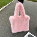 Designer Fluffy Plush Shoulder Bag Warm Faux Mongolian Fur HandBags for Women Brands Large Hobo  Shopper Heart Shaped Purses