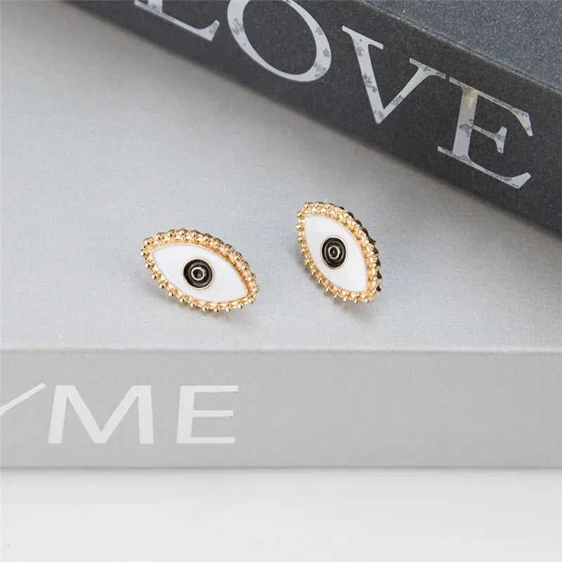 New Funny Small Black Cat Earring for Women Girl Fashion Cute Animal Kitten Earrings Fashion Party Festival Piercing Jewelry