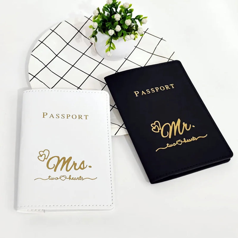 2PCS a Set Mr/Mrs Lovers PU Leather Passport Cover Case Card Holder Travel Accessories Lightweight Wallet Gift For Couples
