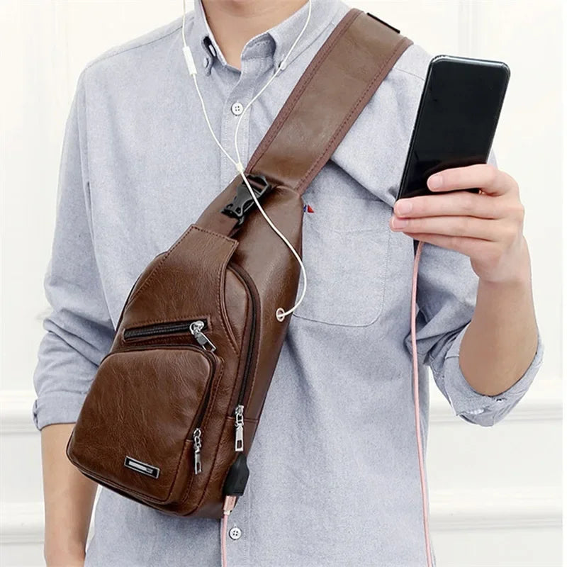 Men's Crossbody Bags Men's USB Chest Bag Designer Messenger Bag Leather Shoulder Bags Diagonal Package 2023 New Back Pack Travel