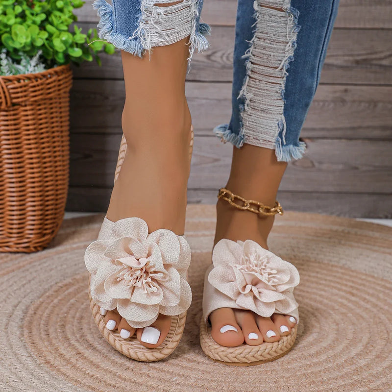 New flat bottomed women's slippers, beach shoes, home casual sandals, ultra lightweight slippers, pink flower shoes