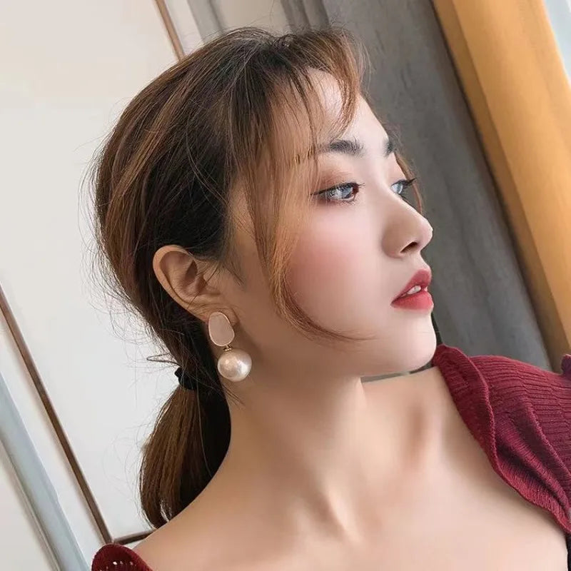 Arrival Korean Light Luxury Elegant Imitation Pearl Dangle Earrings For Women Fashion Sweet Water Drop Jewelry Gifts 2023 New