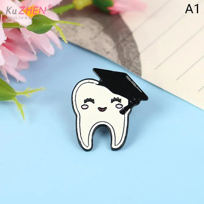 Cartoon Brooch Dentist Badge Brooch Tooth And Toothbrush Enamel Tooth Brooches For Dentist Clothes Decoration Accessories Gift