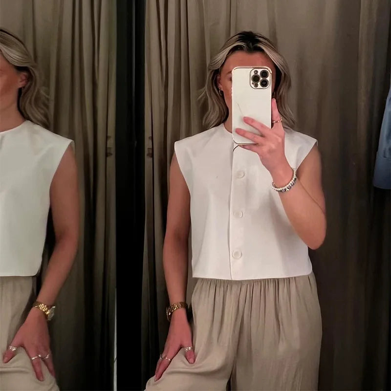 Chic Round Neck Vest For Women Summer Single Breasted Sleeveless Waistcoat Female 2024 Fashion Street Lady Cropped Tops