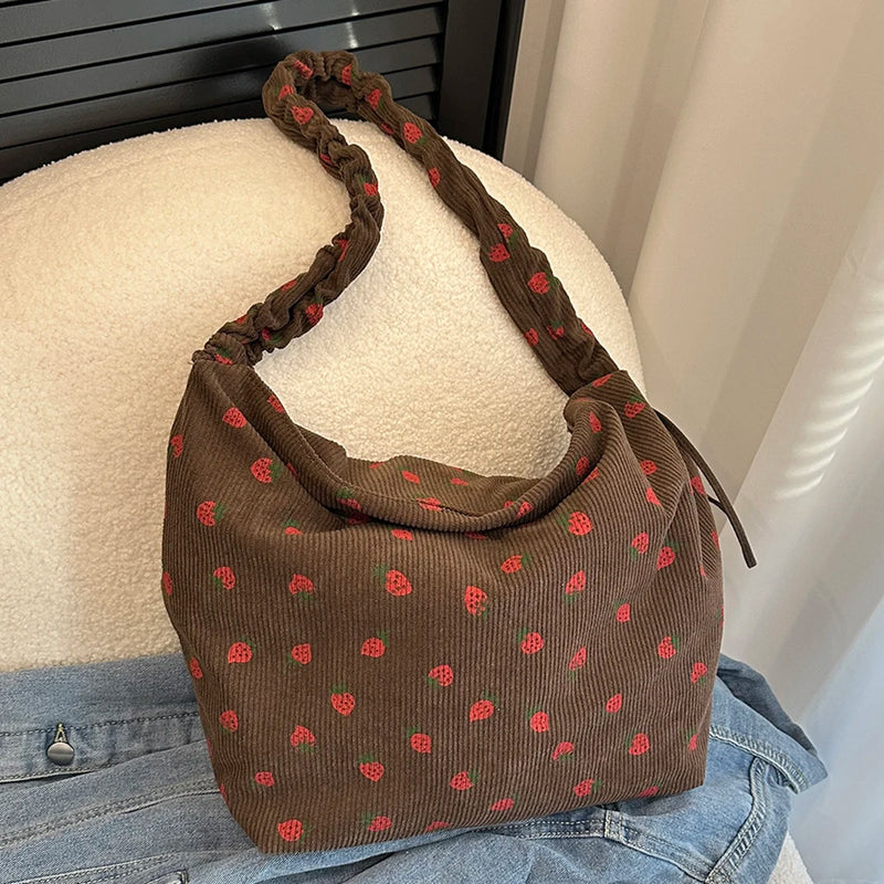 Women Cute Printing Crossbody Bag with Ruched Strap Strawberry Pattern Satchel Bag Large Capacity Female Travel Casual Bag