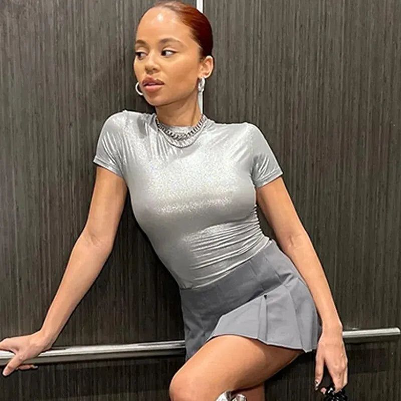 Hawthaw Women Fashion Short Sleeve Streetwear Club Crop Tops T Shirts 2024 Summer Clothes For Women Wholesale Items For Business