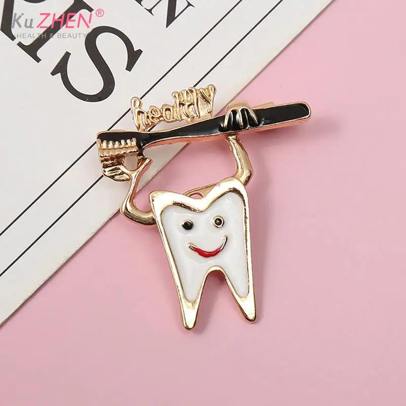 Cartoon Brooch Dentist Badge Brooch Tooth And Toothbrush Enamel Tooth Brooches For Dentist Clothes Decoration Accessories Gift
