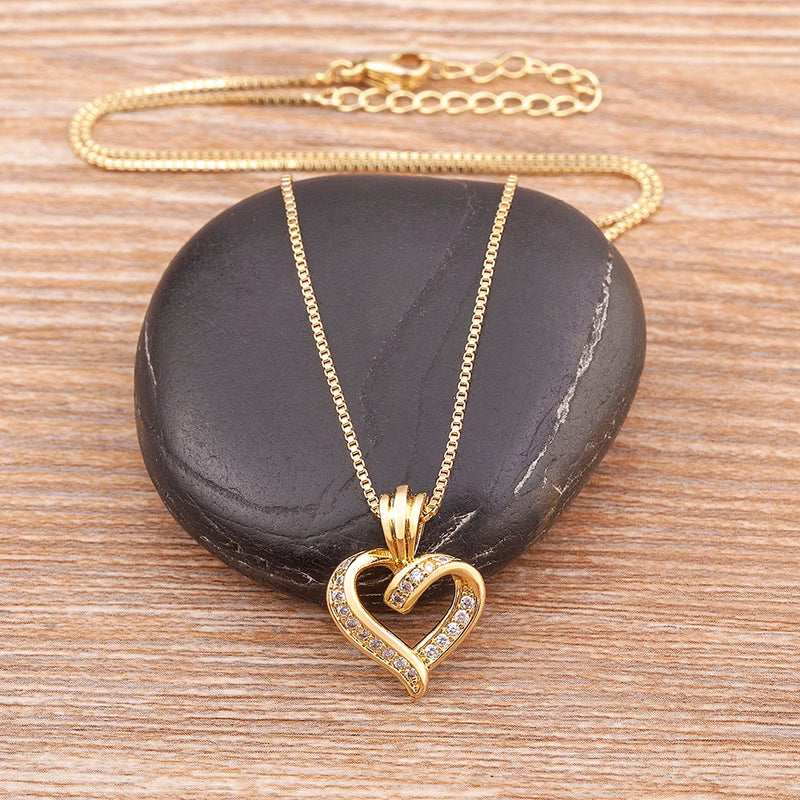 AIBEF Bling Hollow Out Heart Pendant Necklace Gold Color Romantic Jewelry Chains Necklaces For Women Valentines Wedding