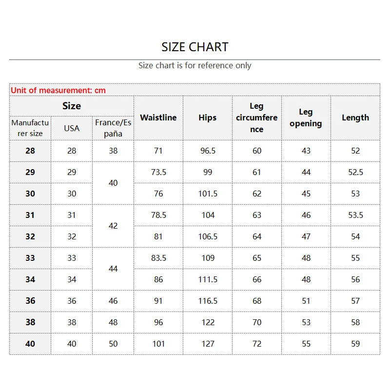 بنطلون جينز رجالي قصير ممزق برسومات جرافيتي 2024 موضة صيف جديدة غير رسمية ضيقة بفتحة كبيرة على الطراز القديم ملابس رجالية من العلامة التجارية