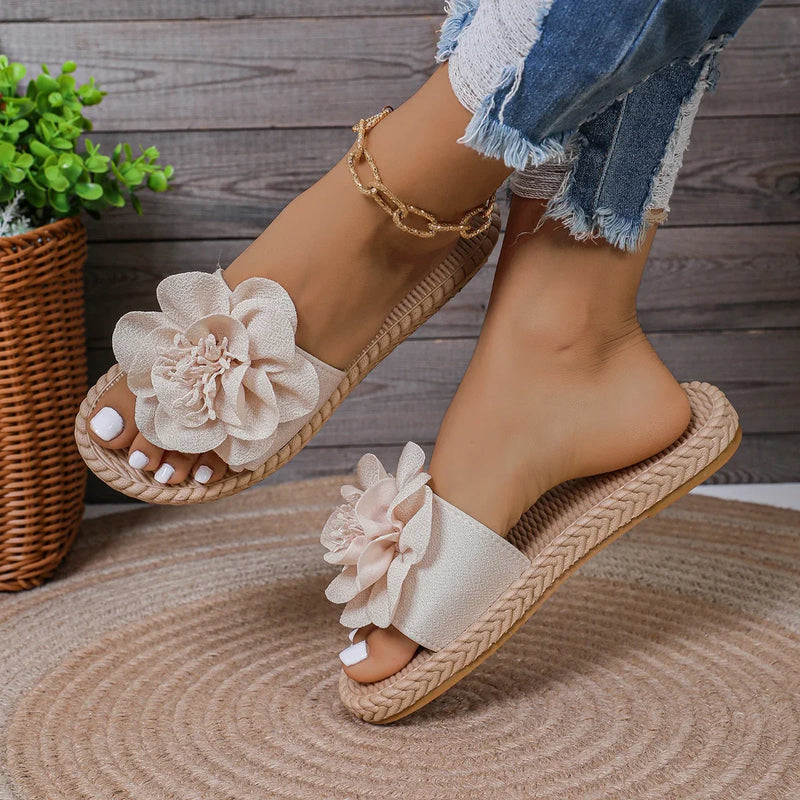 New flat bottomed women's slippers, beach shoes, home casual sandals, ultra lightweight slippers, pink flower shoes